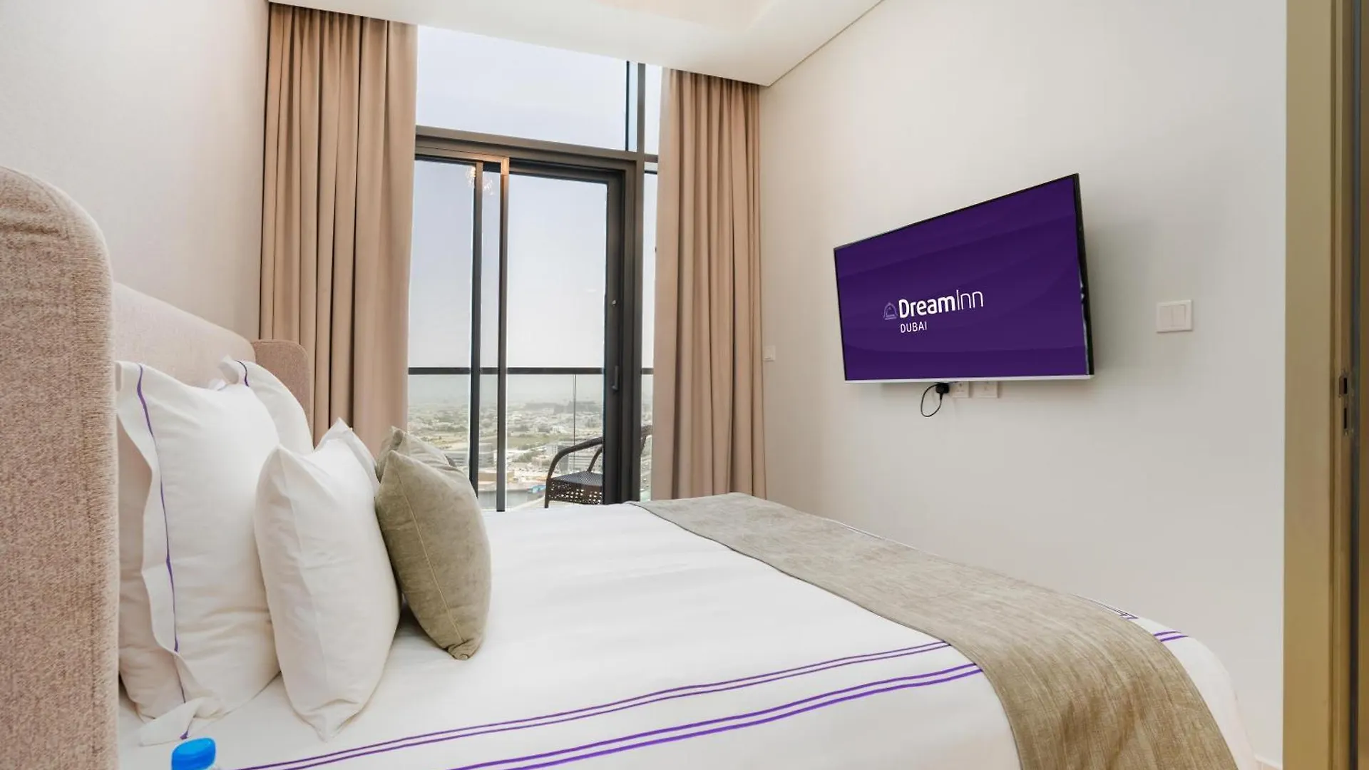 Dream Inn - Aykon Tower Apartments With Stunning City View Dubaj 0*,
