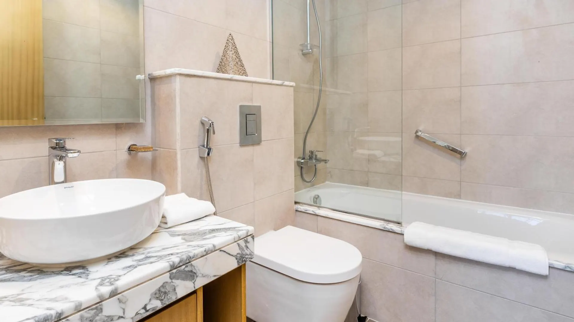 Dream Inn - Aykon Tower Apartments With Stunning City View Dubaj 0*,