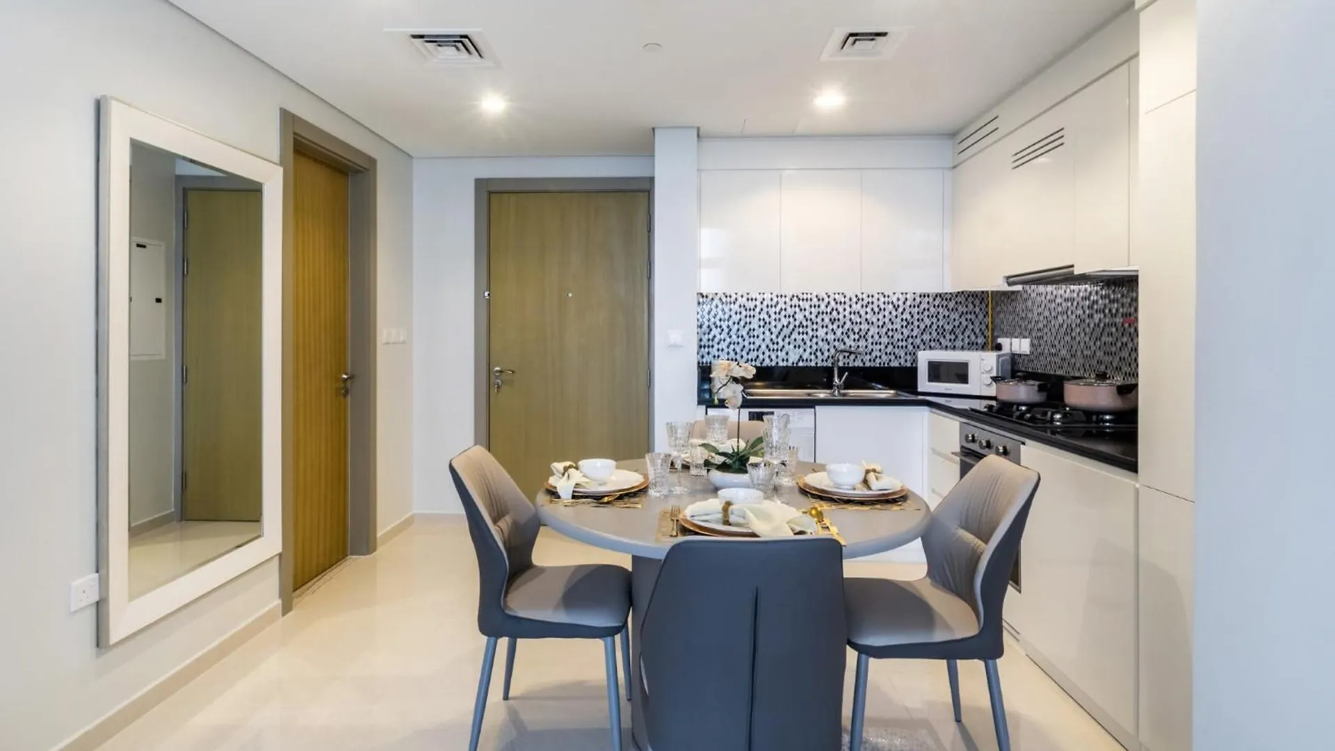 Dream Inn - Aykon Tower Apartments With Stunning City View Dubaj