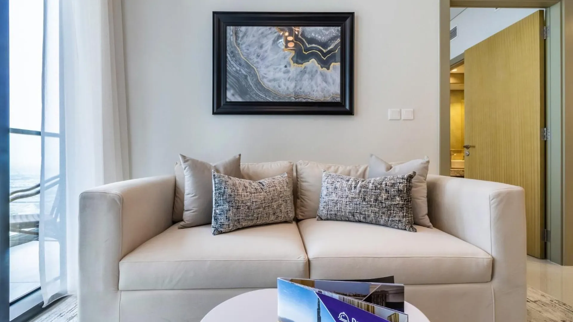 Dream Inn - Aykon Tower Apartments With Stunning City View Dubaj