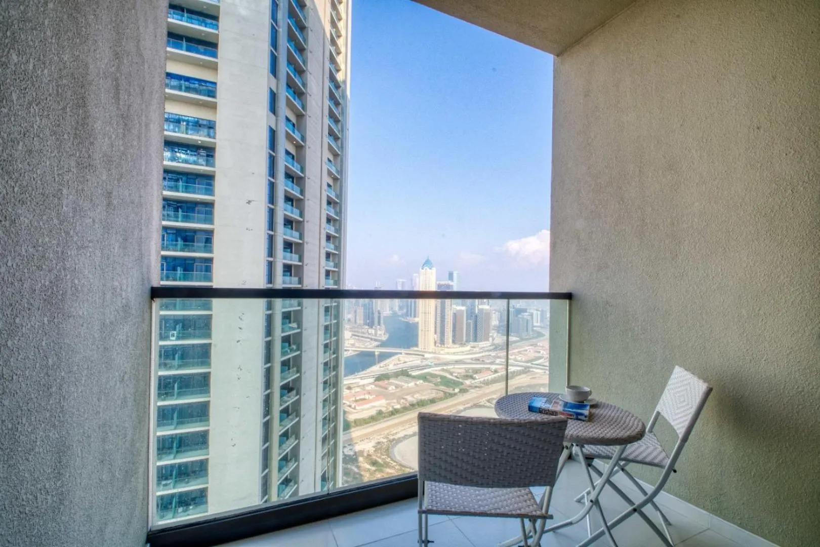 Dream Inn - Aykon Tower Apartments With Stunning City View ドバイ